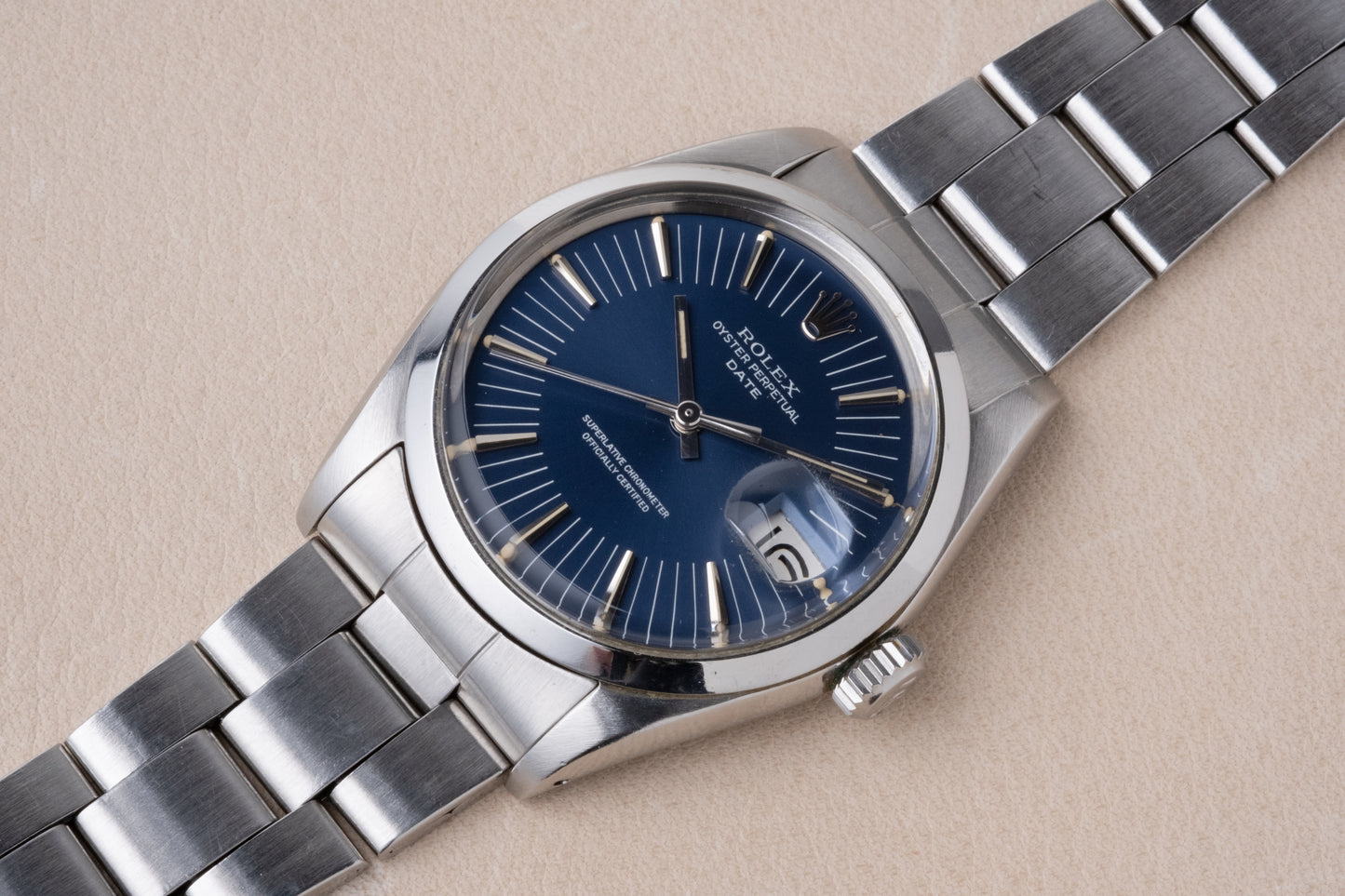 ROLEX Oyster Perpetual Date ref. 1500 RARE Long Index Blue Dial Box + Guarantee (1971)