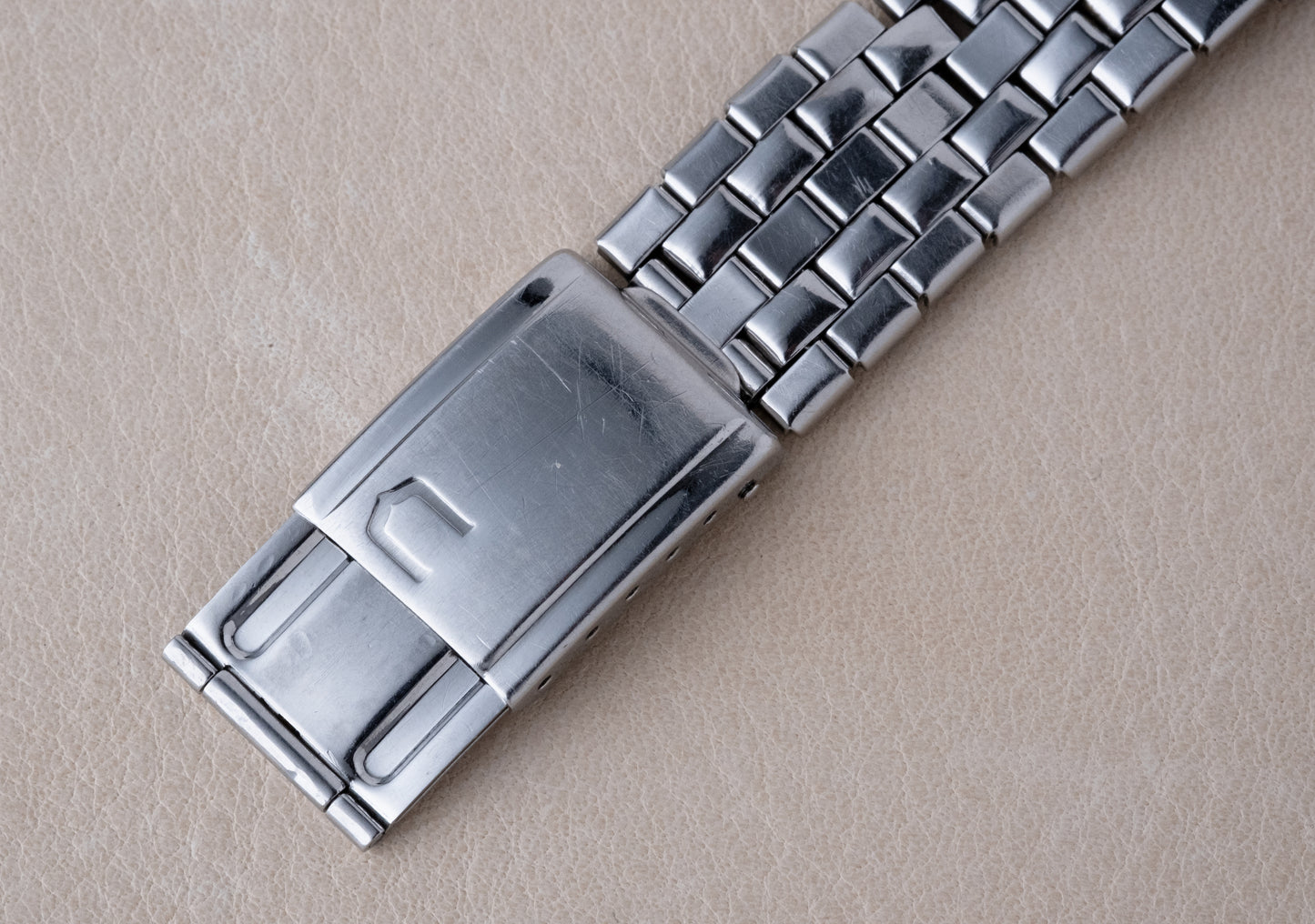 UNIVERSAL GENEVE Polerouter Sub Ref. 869109/01 (1960)