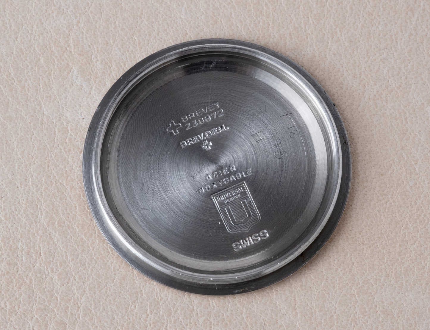 UNIVERSAL GENEVE Polerouter Sub Ref. 869109/01 (1960)