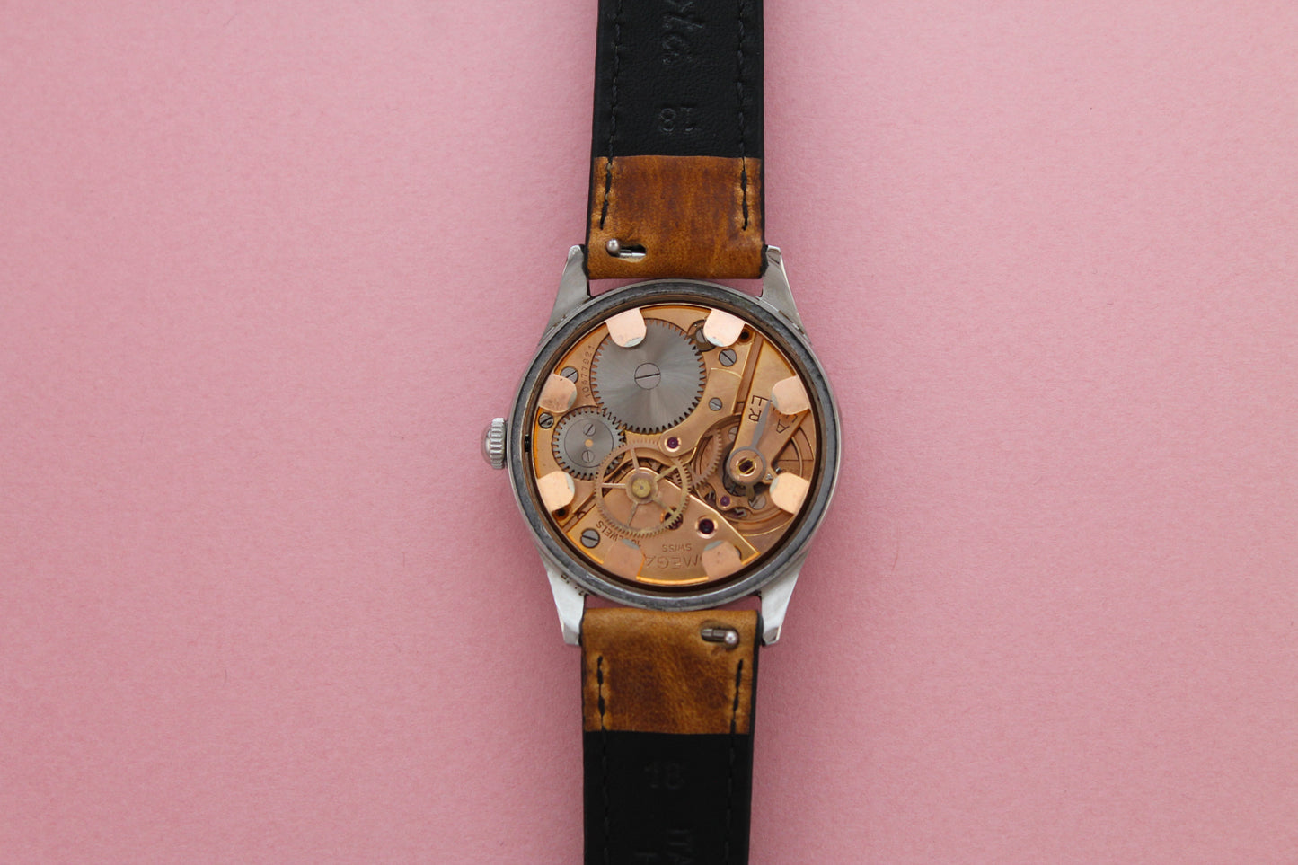 OMEGA Suveran Ref 2425 Calibre 30T2 (1945)