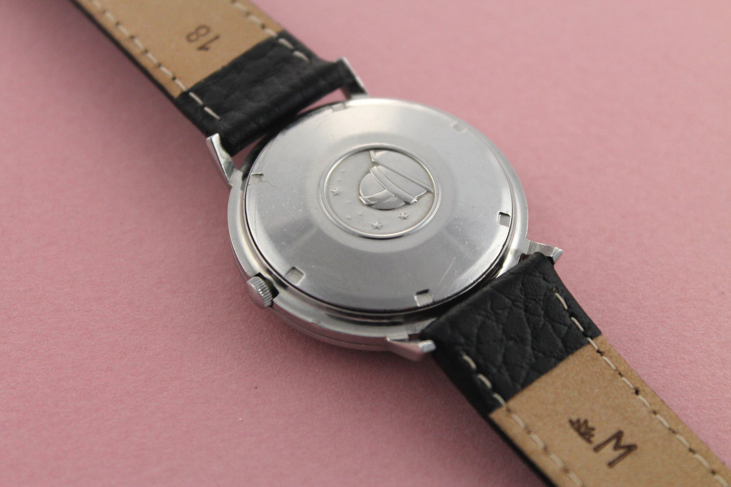 OMEGA Black Dial Automatic Chronometer Constellation (1966)