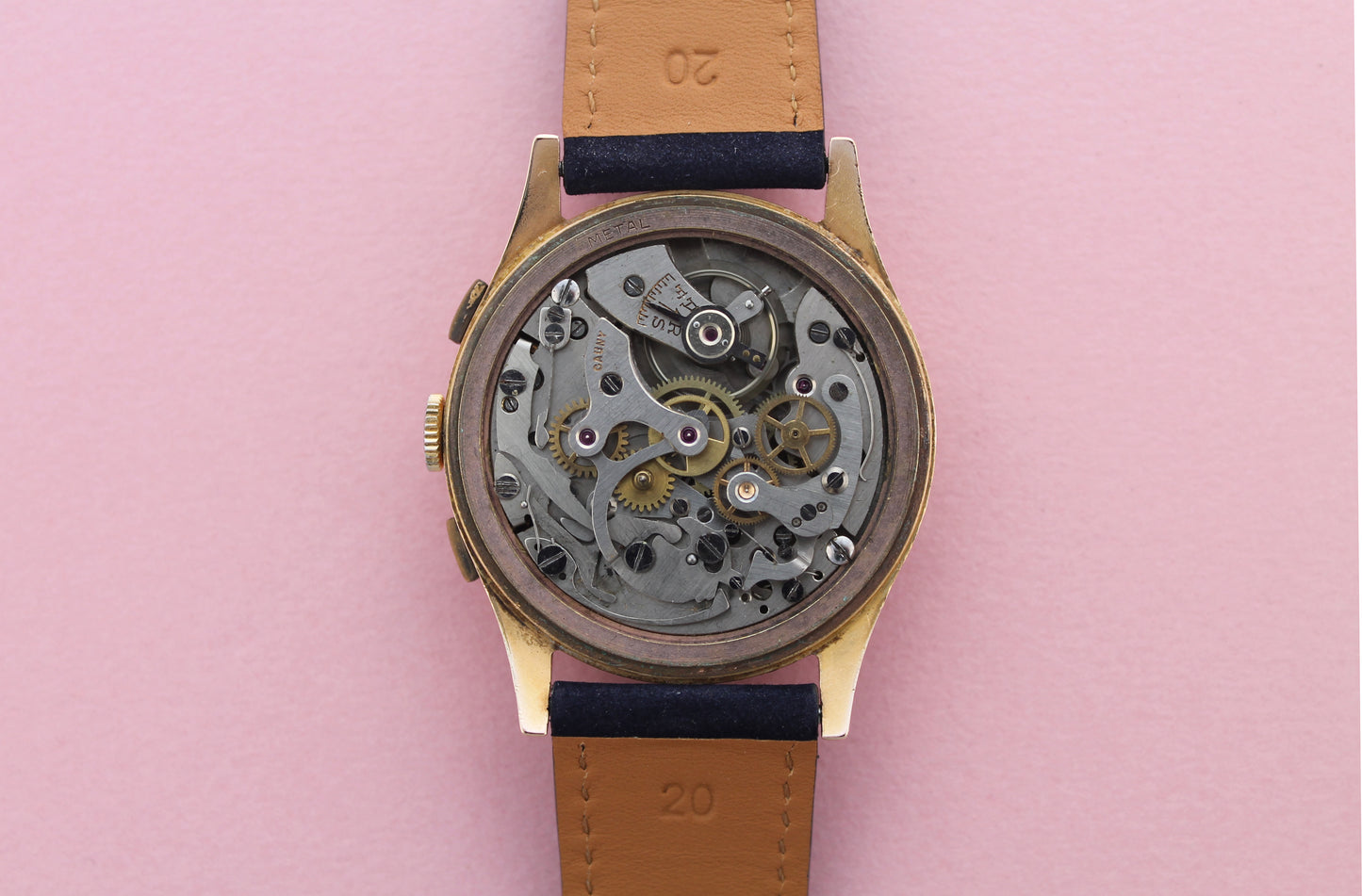 CAUNY PRIMA 18k Gold Chronograph (c. 1940)