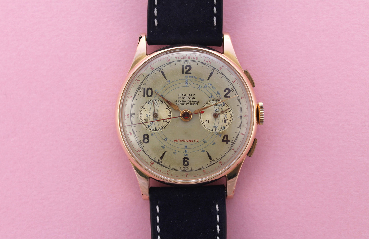CAUNY PRIMA 18k Gold Chronograph (c. 1940)