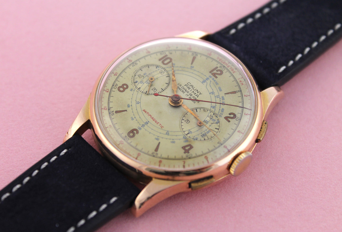 CAUNY PRIMA 18k Gold Chronograph (c. 1940)