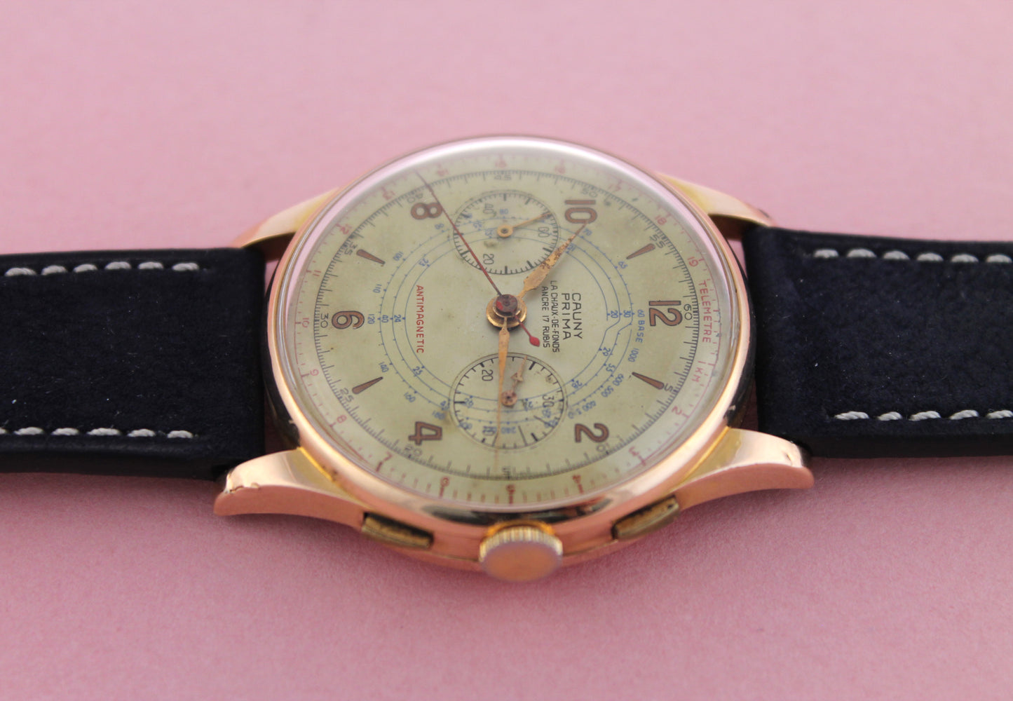 CAUNY PRIMA 18k Gold Chronograph (c. 1940)