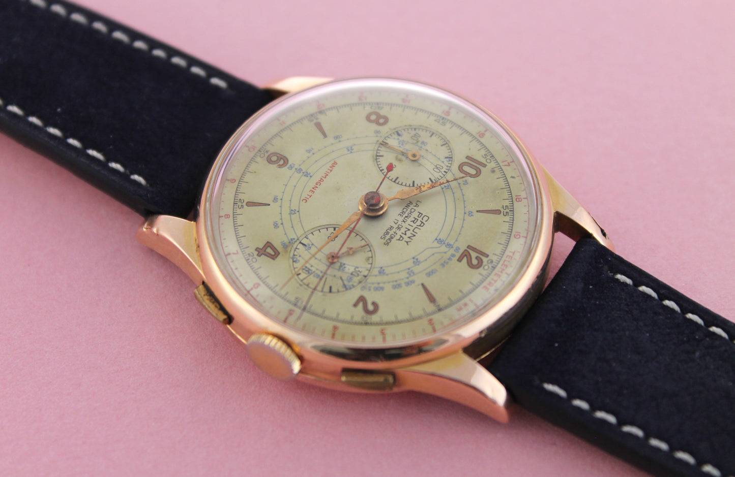CAUNY PRIMA 18k Gold Chronograph (c. 1940)