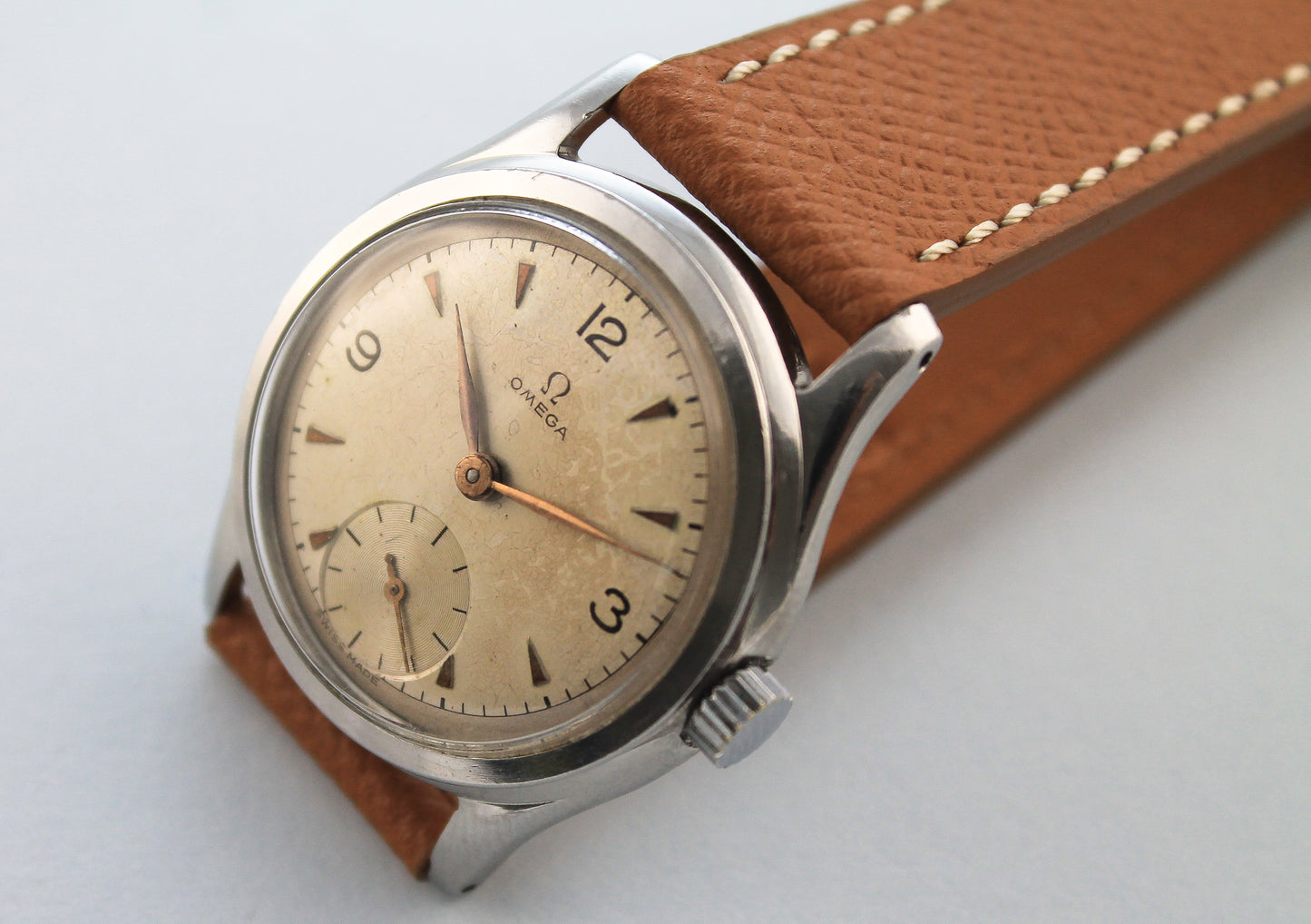 OMEGA Military Sub Second 26.5 T3 PC T1(1947)