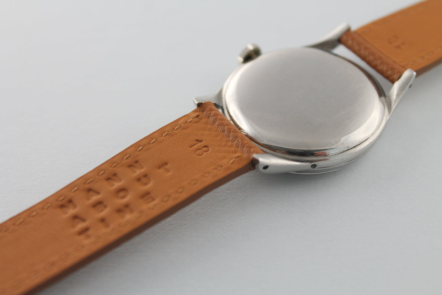 OMEGA Cosmic Triple Calendar Moonphase Ref 2471/1 (1946)