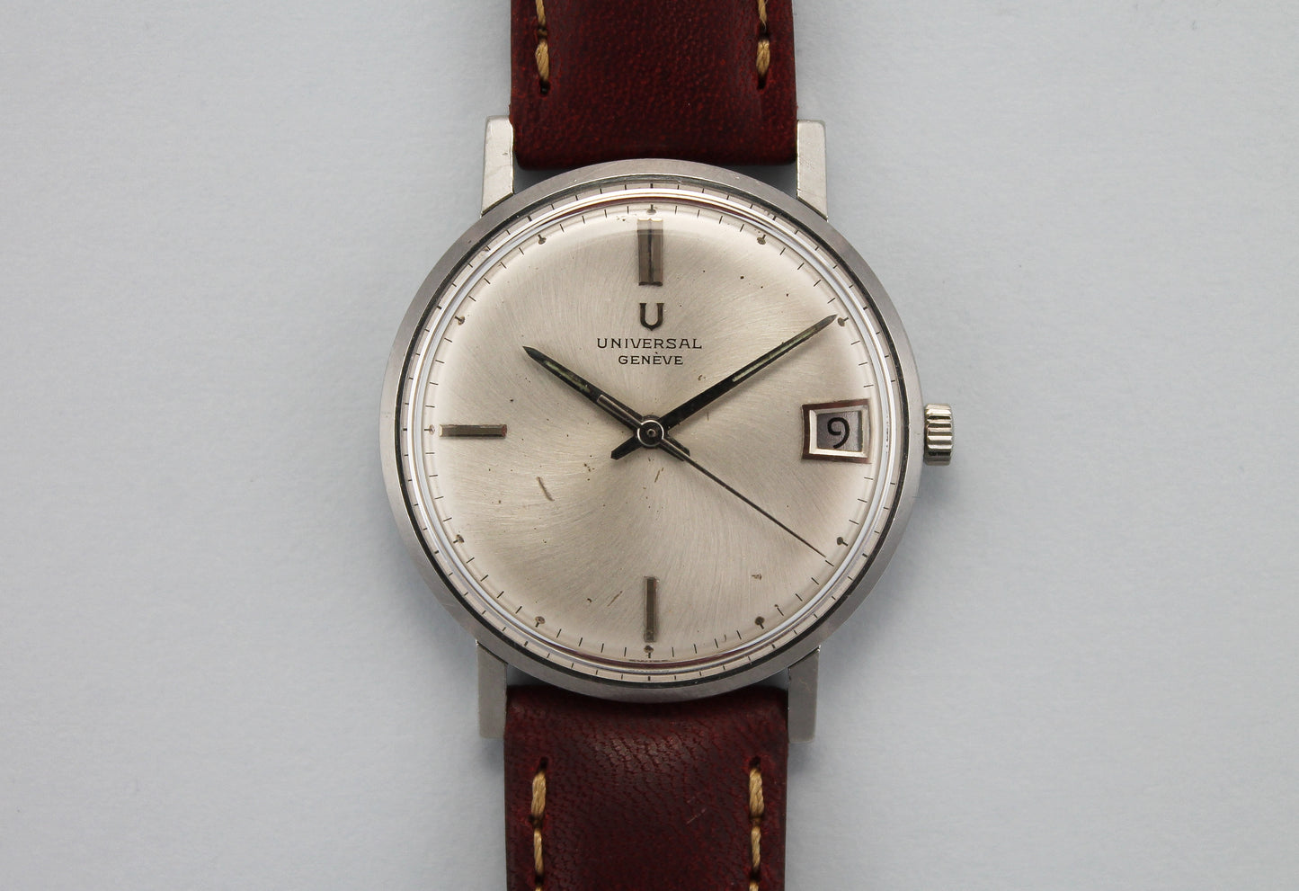 UNIVERSAL GENEVE Ref 1107 Calendar (c. 1960’s)