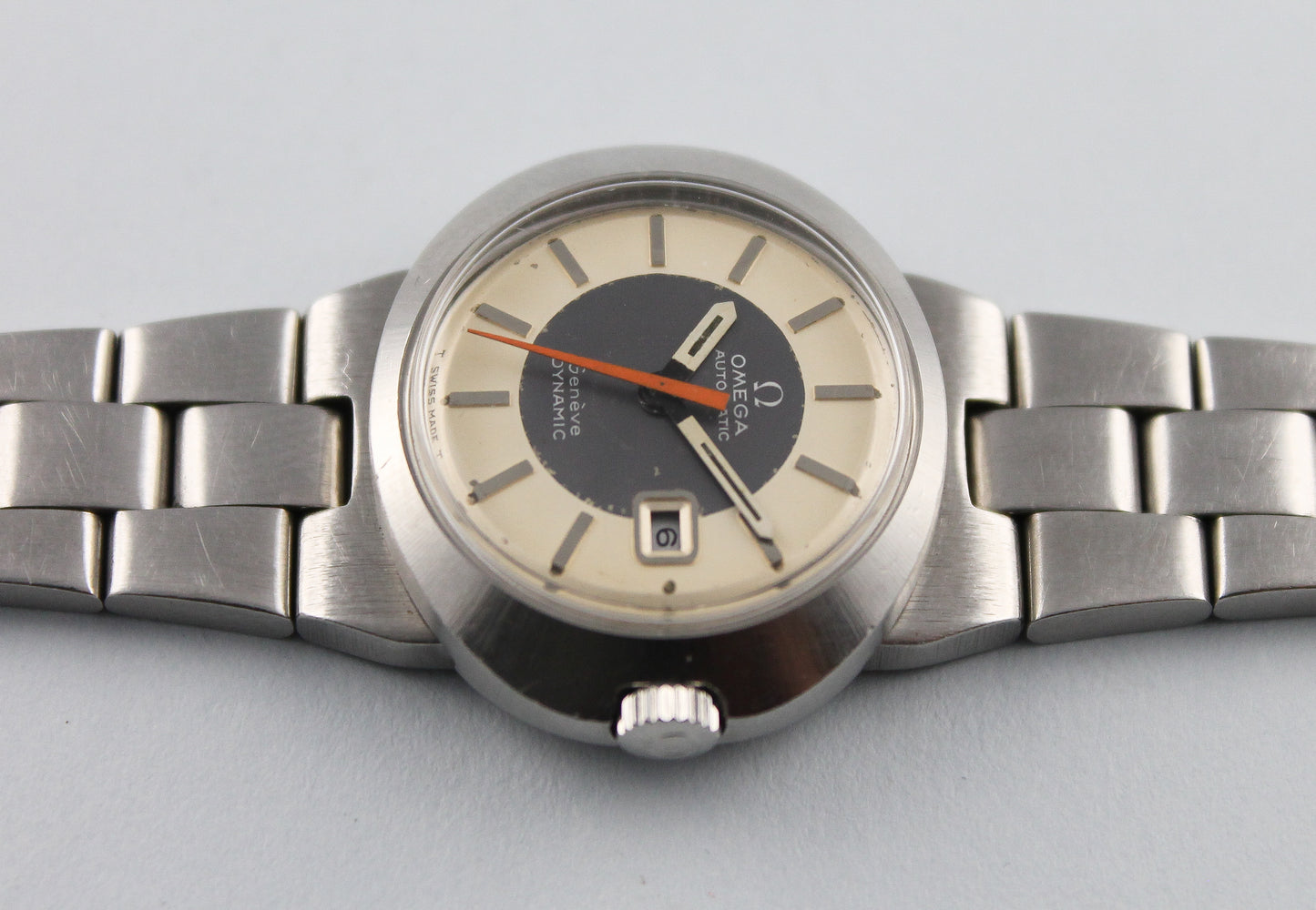 OMEGA Geneve Dynamic Ladies Watch Ref. 566.015  w / original box (1970)