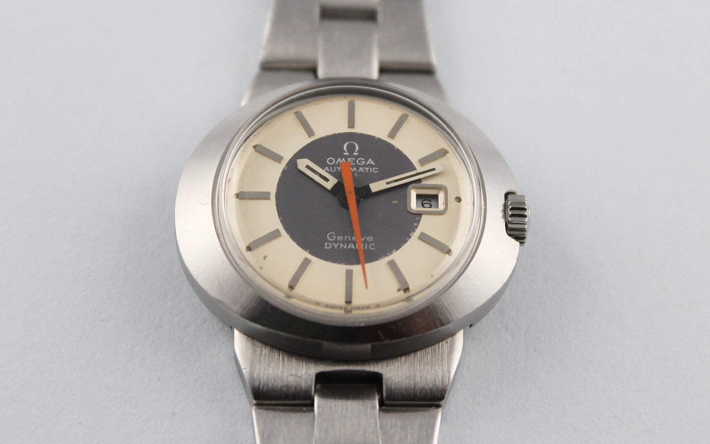 OMEGA Geneve Dynamic Ladies Watch Ref. 566.015  w / original box (1970)