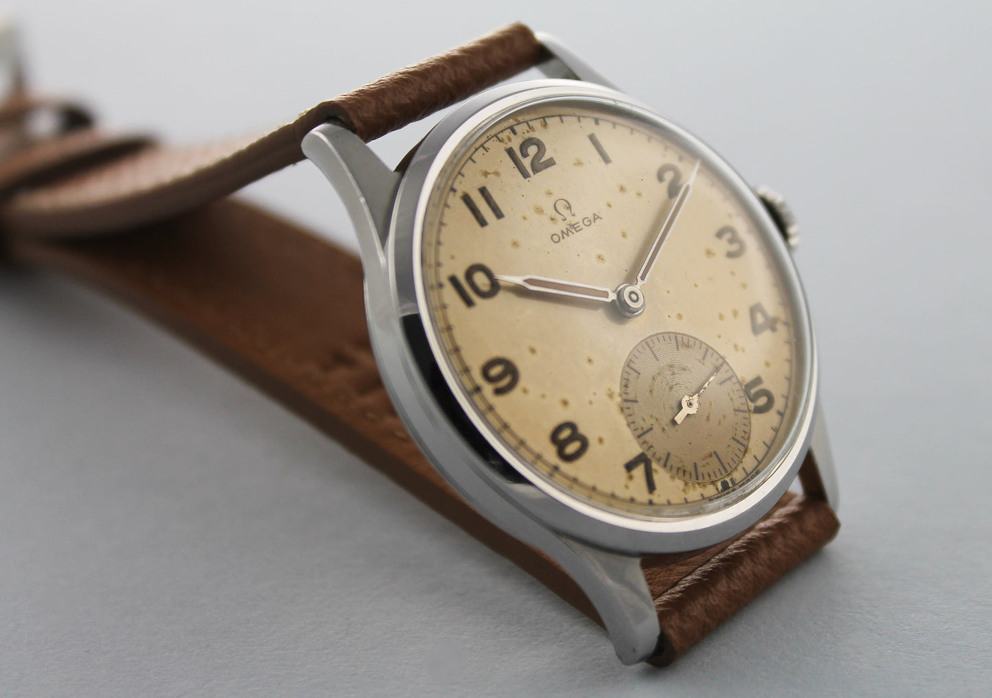 OMEGA Sub Second Calibre 30T2 (1946)