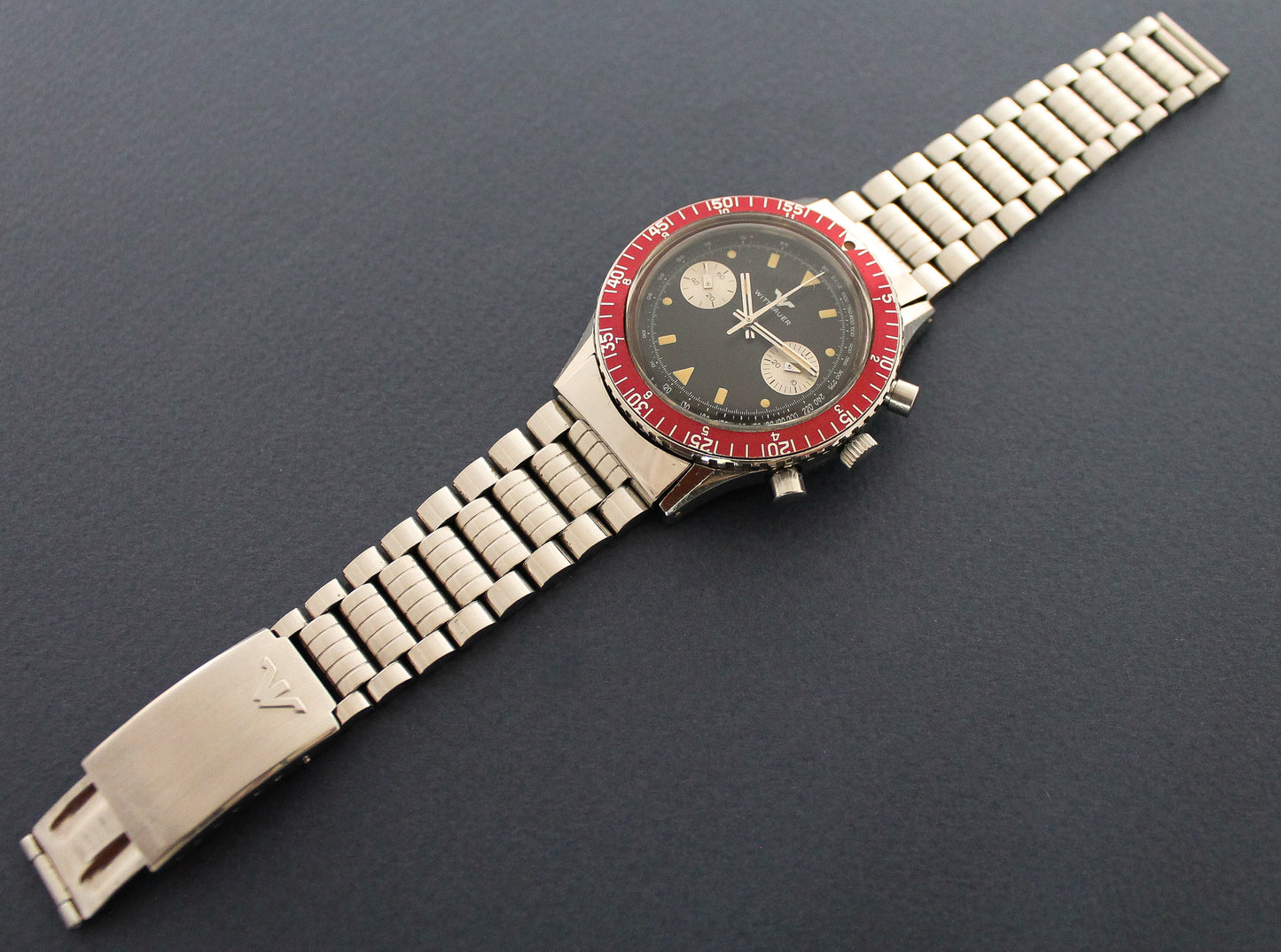 LONGINES WITTNAUER Chronograph Ref 3525 /  14A (c. 1965)