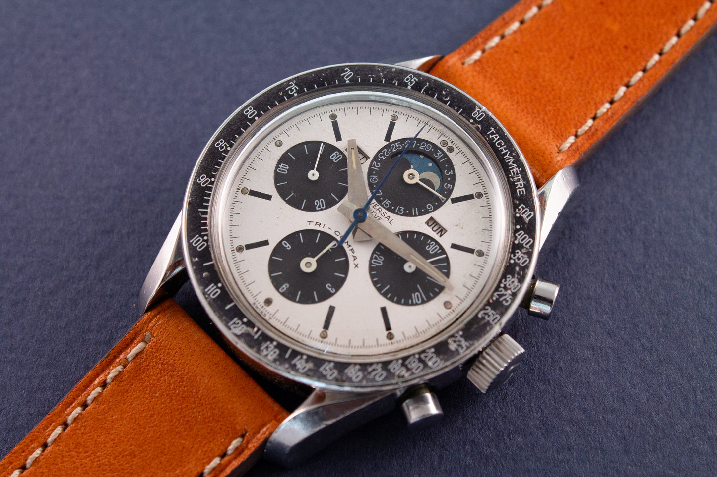 UNIVERSAL GENEVE Tri-Compax 881101 / 01 "Eric Clapton" (c.1965)